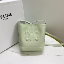 셀린느 여자가방 10L433