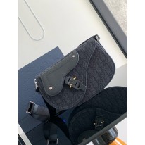 디올 남자가방