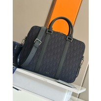 디올 서류가방