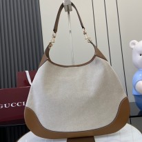 구찌 여자가방 815924