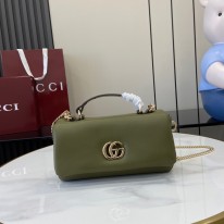 구찌 여자가방 806017