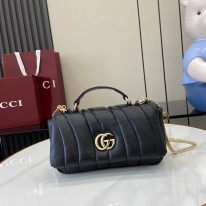 구찌 여자가방 806017