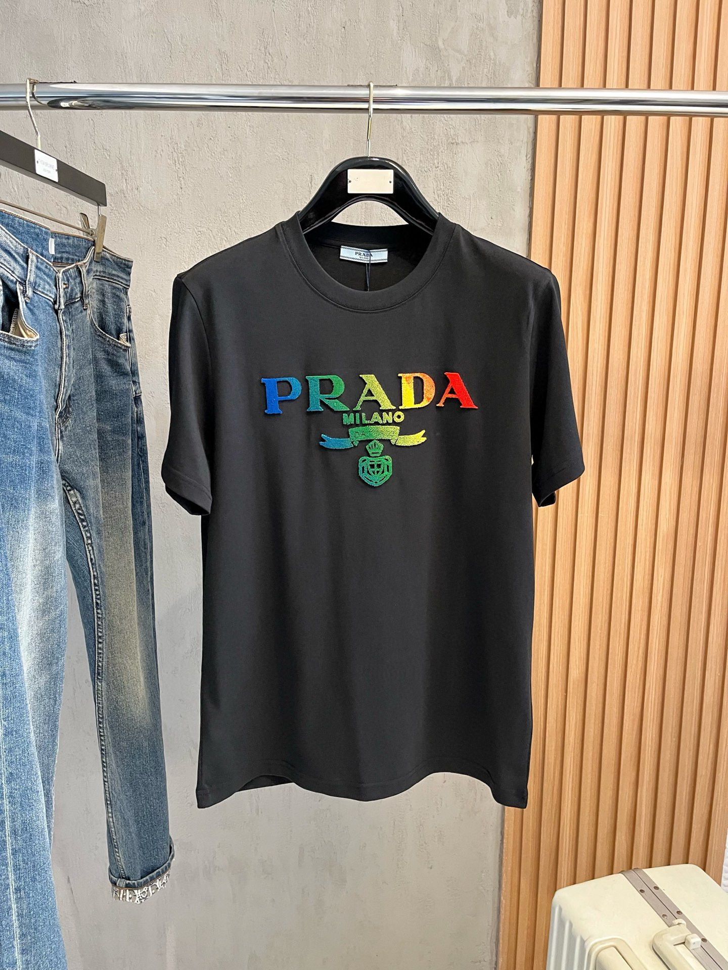 프라다 남자 반팔티