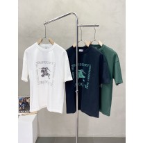 버버리 남자 반팔티